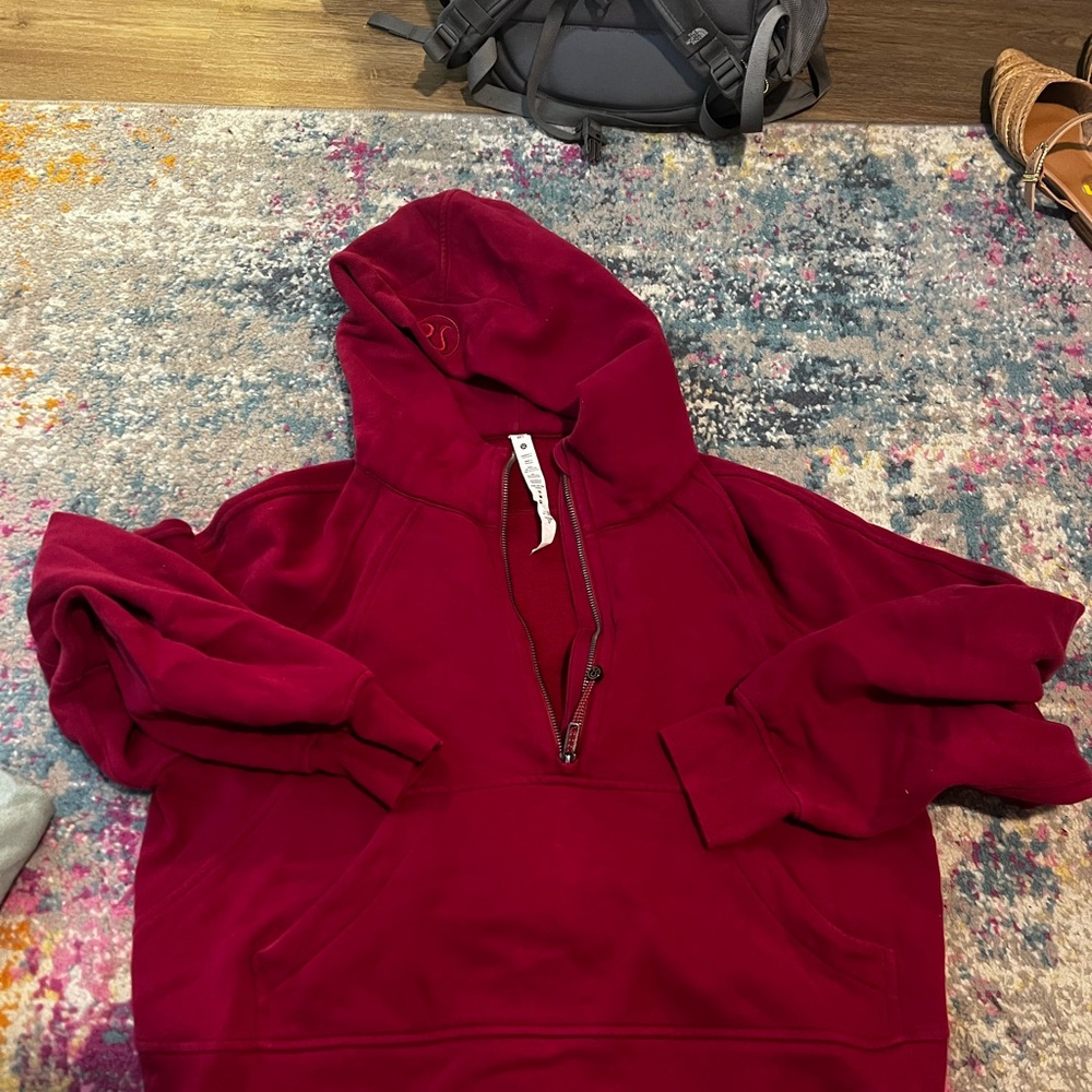 Lululemon Athletica cropped scuba half-zipped hoodie